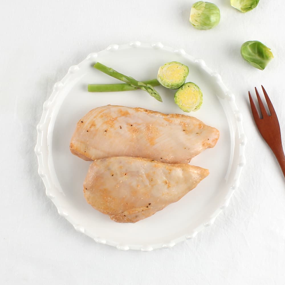 스팀 그릴맛 닭가슴살 저염 통살 구성 이미지