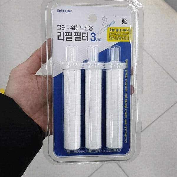 샤워헤드 전용 교체 리필 카트리지 묶음 — 공구 없이 끼워 교체하는 구조