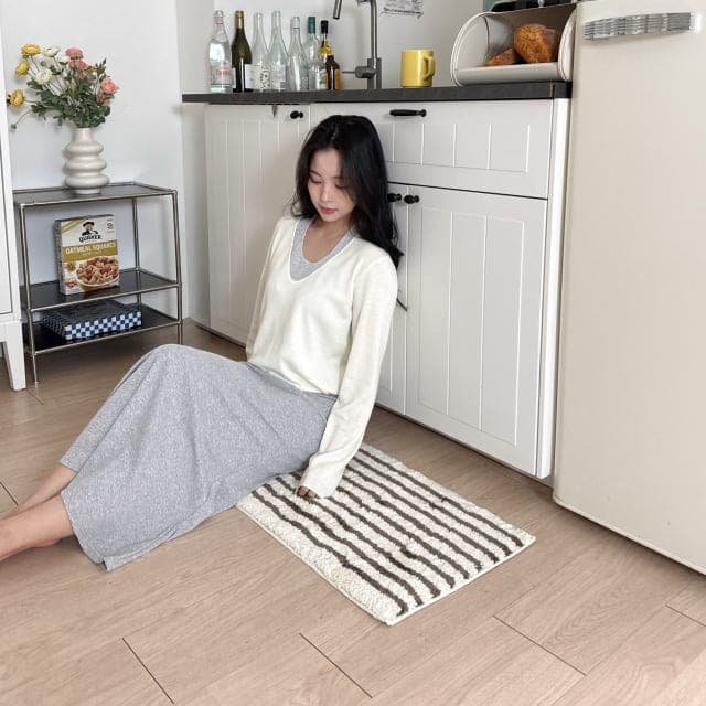 디아르 스트라이프 패턴 극세사 욕실 발매트 40x60cm